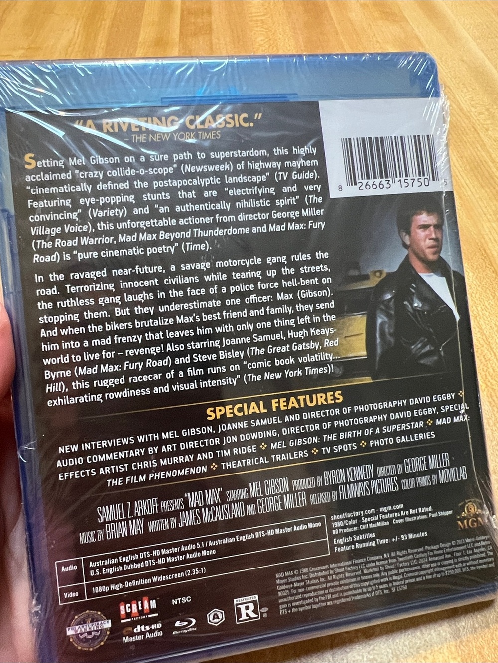 #2835**Mad Max Collector's Edition Blu-ray - Black Cover Artwork - Picture 5 of 15